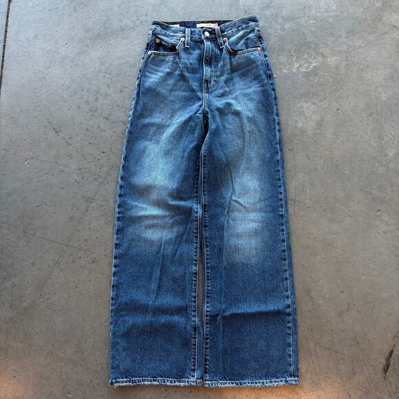 Vintage Denim - Vintage Y2k Levi's Quality Dark Wash Ribcage Wide Leg Baggy Pants Women'ts 25